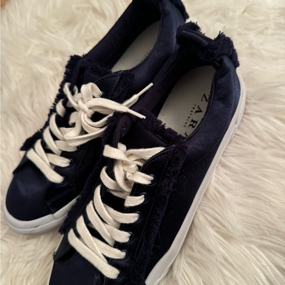 ZARA - Picture 4 of 6